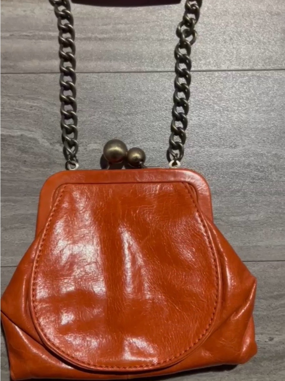 Hobo Women's Orange Leather Chain Shoulder Bag - Picture 3 of 3